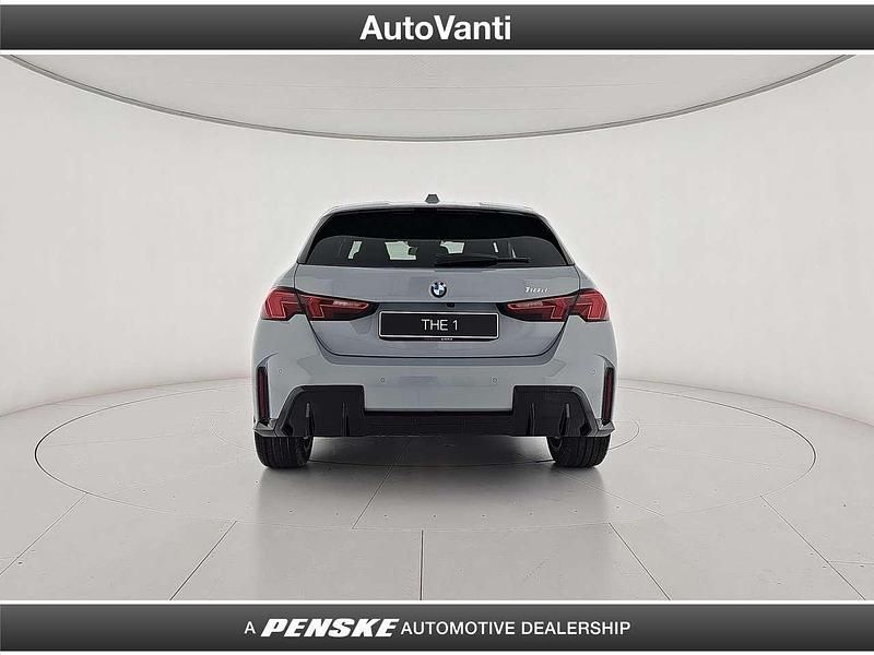 Nuova BMW 118 M Sport 150 CV (110 kW) 2026 Grigio Utilitaria