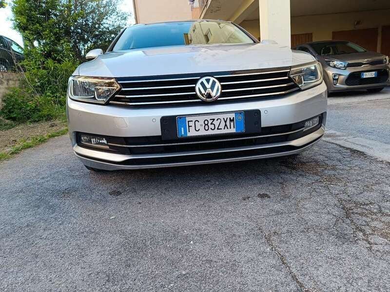 Usata 2016 VW Passat Comfortline Station wagon | 6500 € (Buon prezzo) - Immagine 1/4