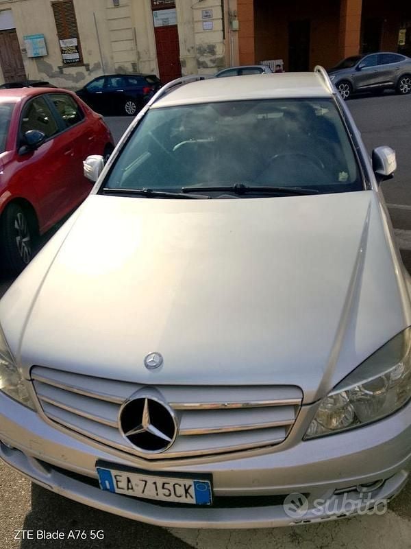 Usata Mercedes C220 170 CV (125 kW) 2009 Grigio Station wagon