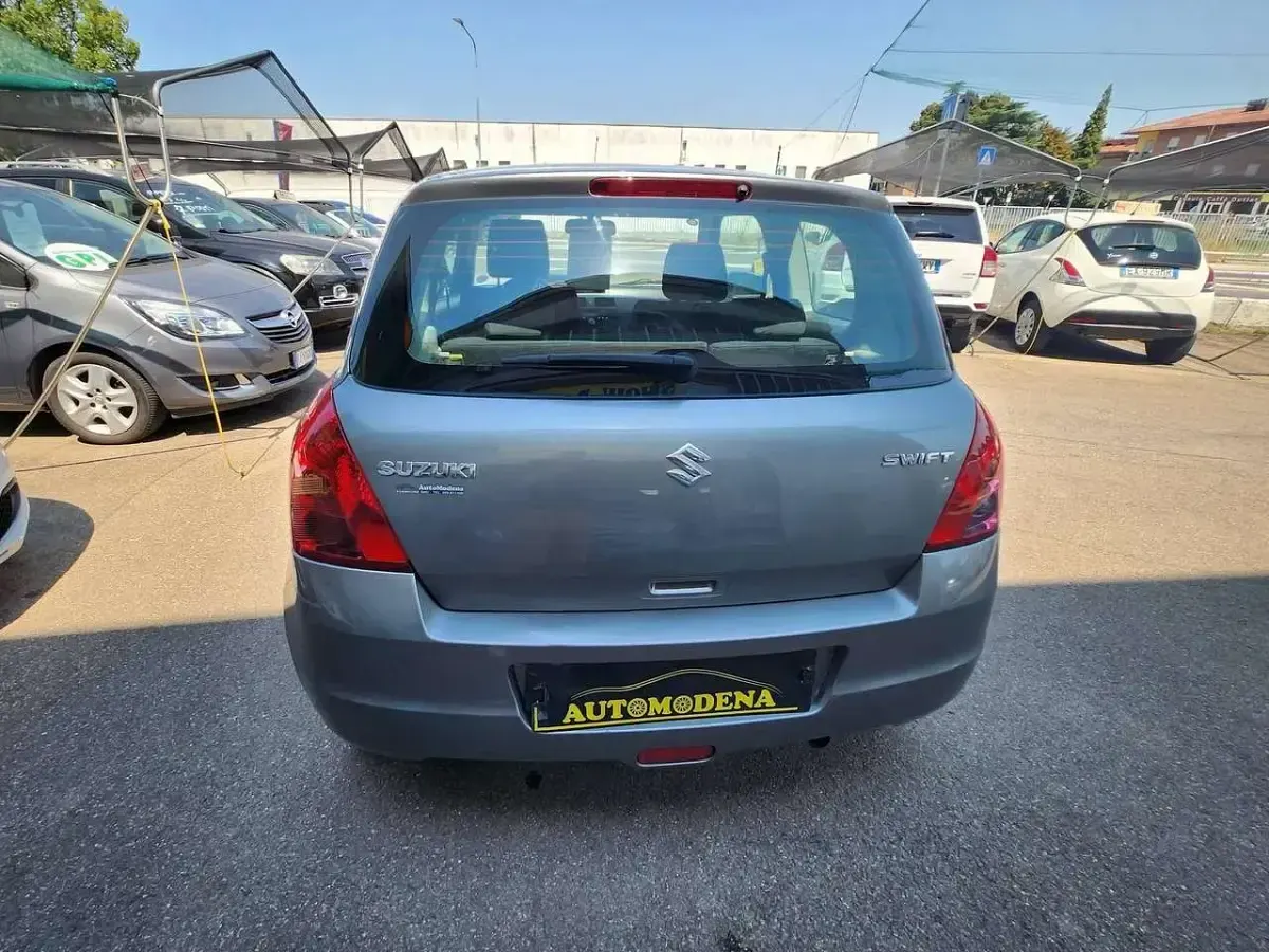 Usata Suzuki Swift GL 91 CV (66 kW) 2008 Grigio Utilitaria