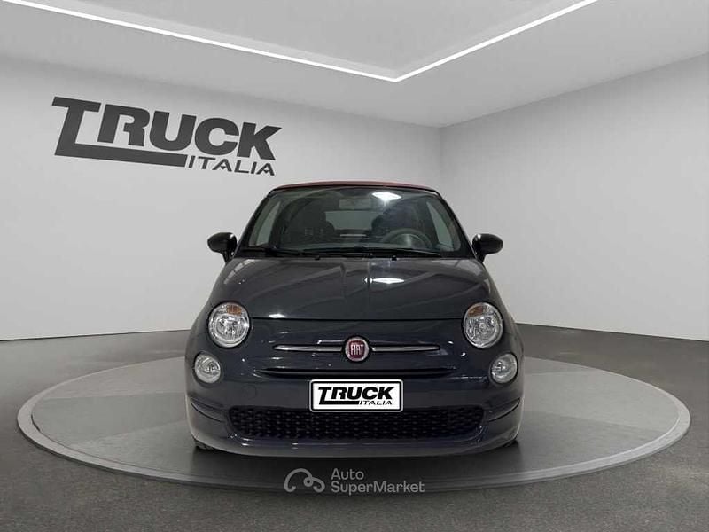 Usata Fiat 500 Red 69 CV (50 kW) 2022 Gray Cabrio