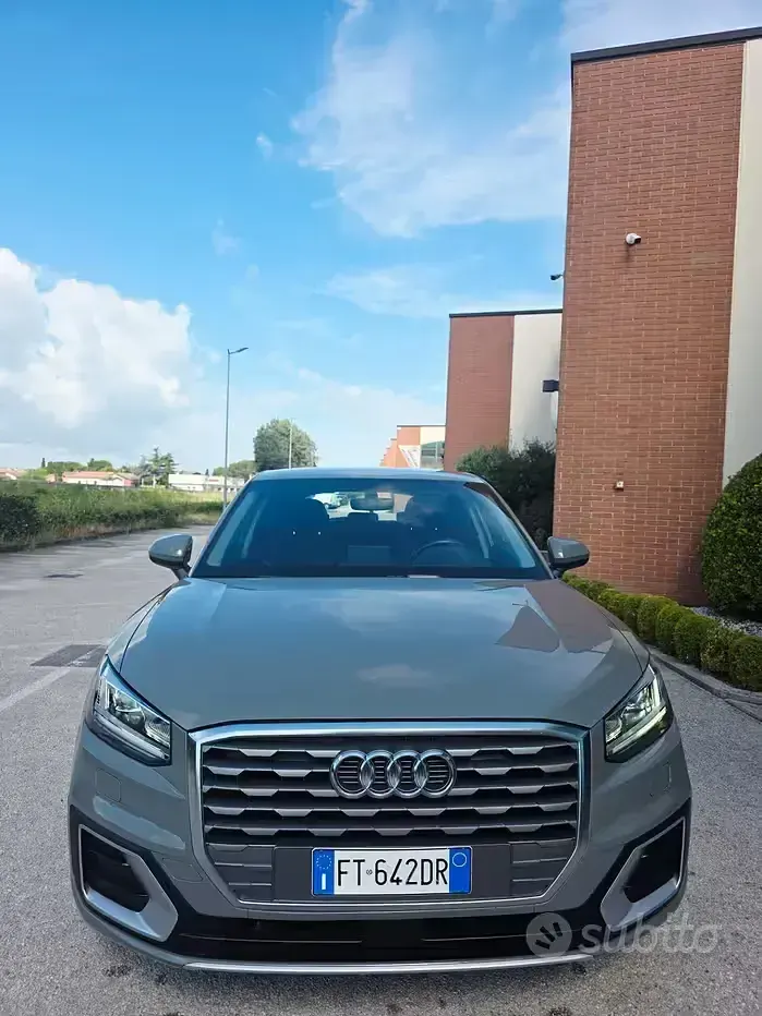 Usata Audi Q2 116 CV (85 kW) 2019 Grigio SUV