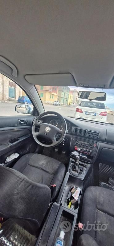 Usata VW Passat 2001 Grigio Station wagon