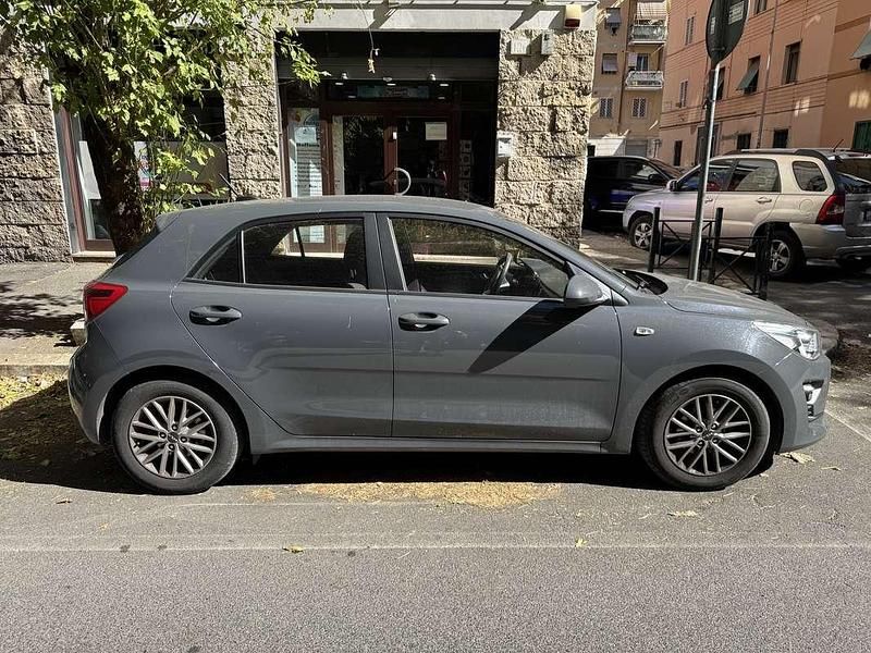 Usata Kia Rio Style 82 CV (60 kW) 2022 Berlina