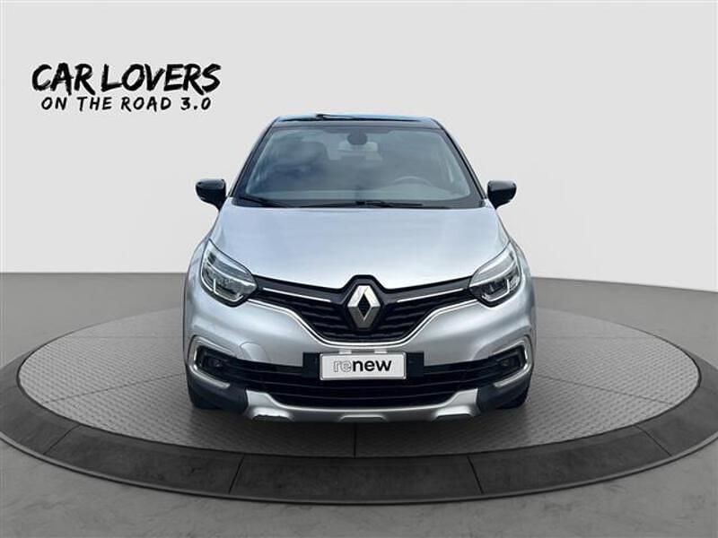Usata Renault Captur Intens 110 CV (80 kW) 2017 Grigio chiaro SUV