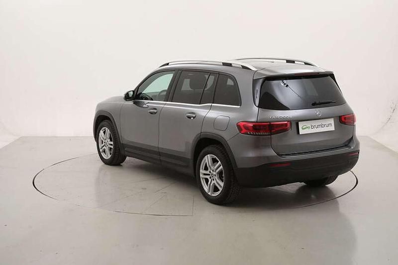 Usata Mercedes GLB200 Business 150 CV (110 kW) 2023 Grigio SUV
