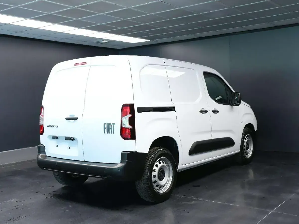 Nuova Fiat Doblò 101 CV (74 kW) 2026 Bianco Monovolume