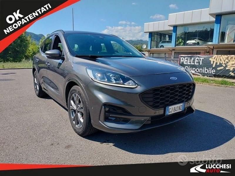 Usata Ford Kuga ST-Line 120 CV (88 kW) 2022 Grigio SUV