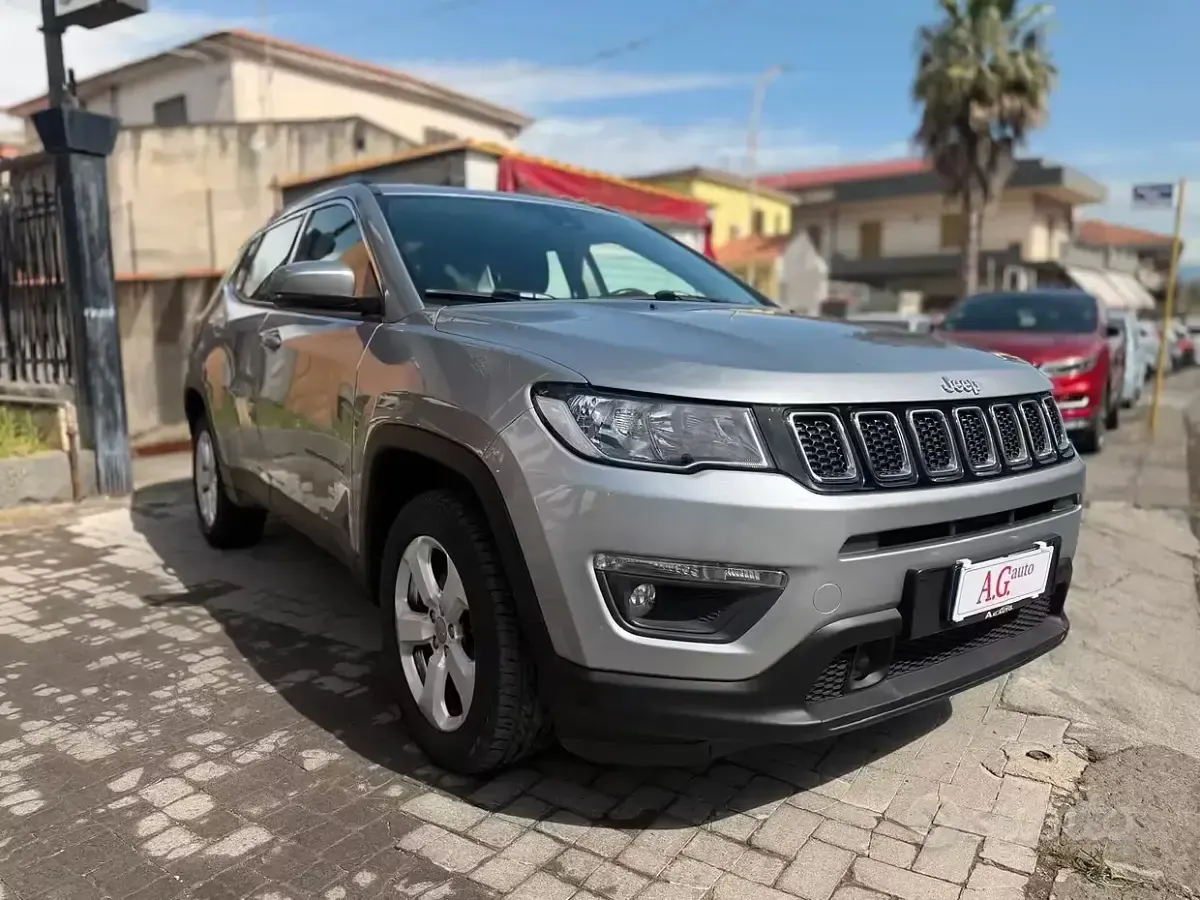 Usata Jeep Compass 120 CV (88 kW) 2018 Grigio SUV