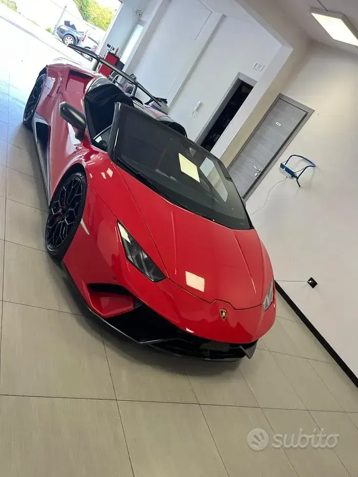 Usata Lamborghini Huracán 640 CV (470 kW) 2019 Cabrio