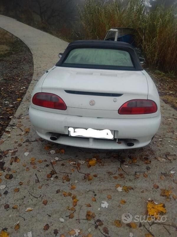 Usata MG F 120 CV (88 kW) 1997 Bianco Cabrio