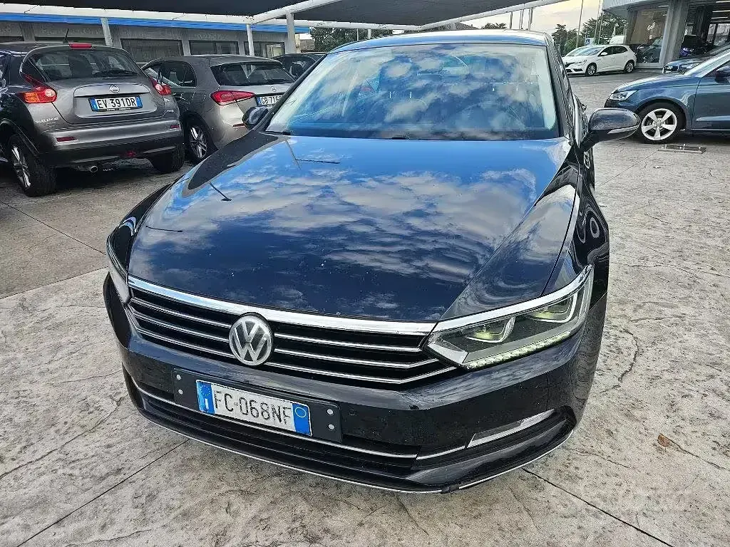Usata VW Passat 150 CV (110 kW) 2016 Grigio Berlina
