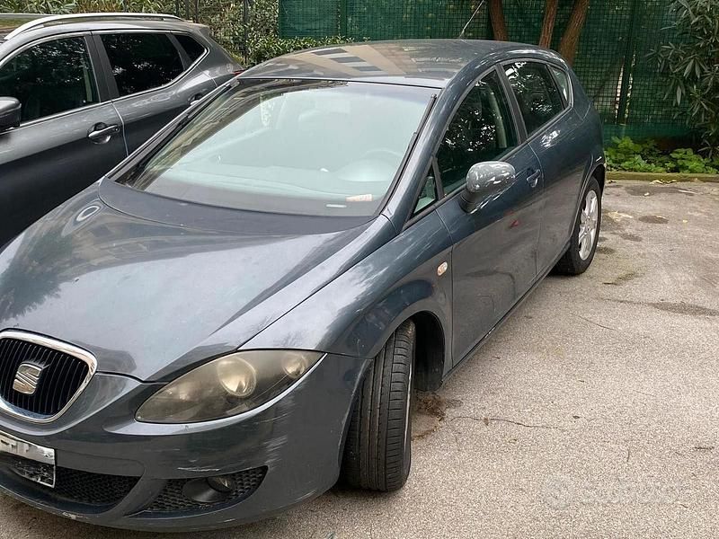 Usata 2008 Seat Leon Berlina | 1800 € (Super prezzo) - Immagine 1/4