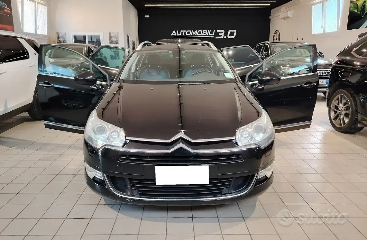 Usata Citroën C5 Exclusive 136 CV (100 kW) 2009 Nero Station wagon