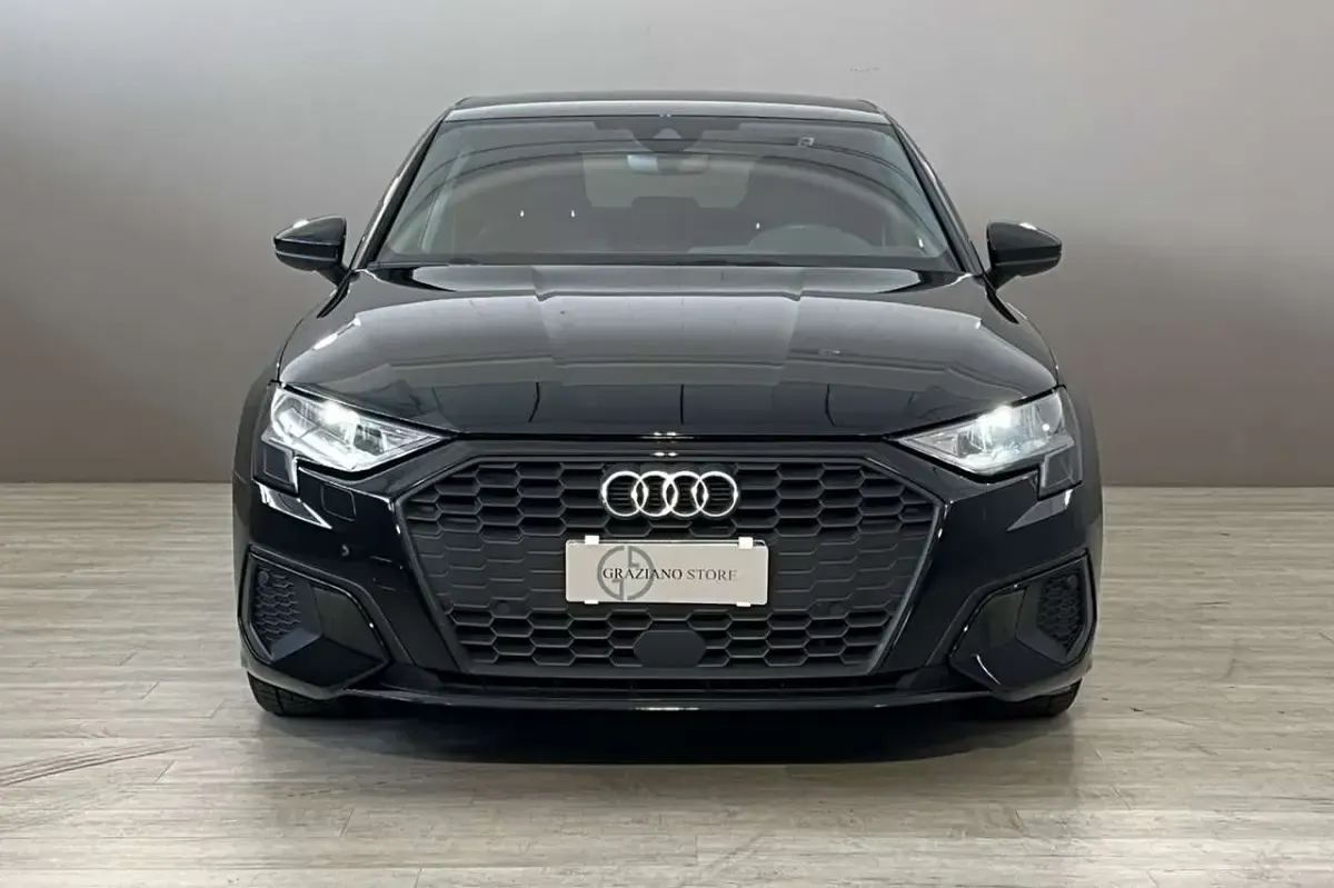Usata Audi A3 Advanced 150 CV (110 kW) 2022 Nero met Berlina