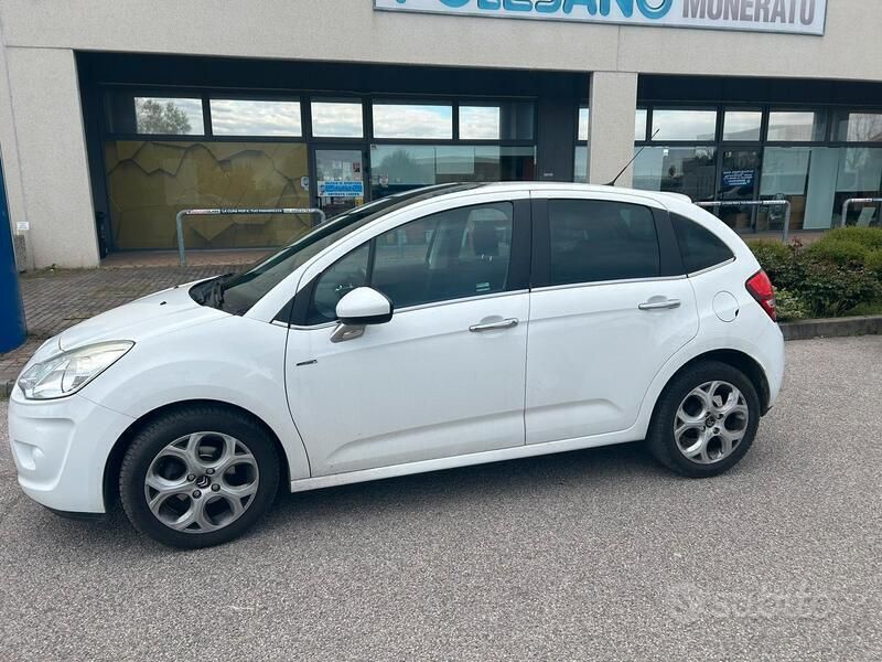 Usata Citroën C3 Exclusive 68 CV (50 kW) 2011 Bianco Utilitaria