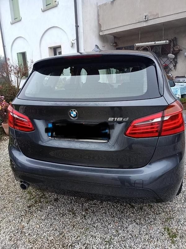 Usata BMW 216 116 CV (85 kW) 2016 Grigio