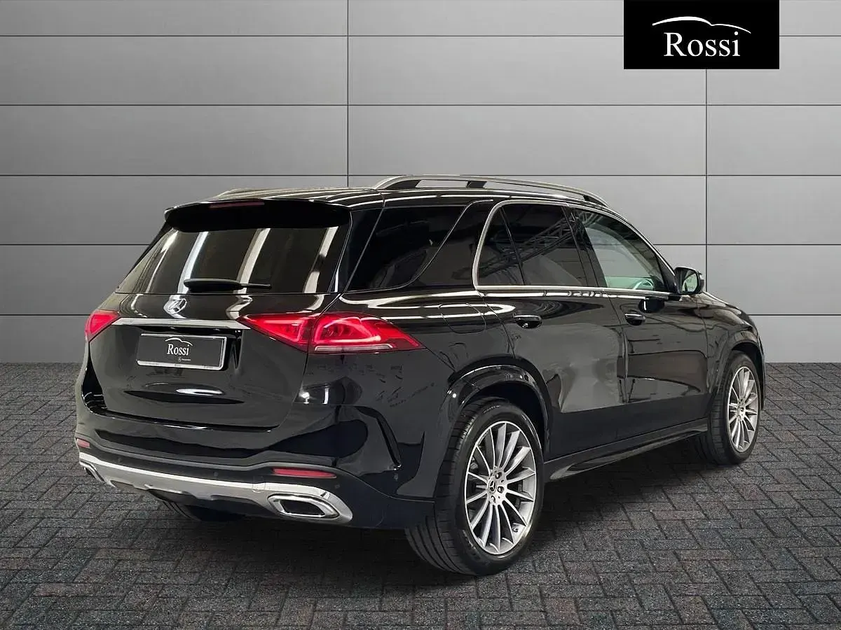 Usata Mercedes GLE300 Premium 272 CV (200 kW) 2023 Nero metallizzato SUV