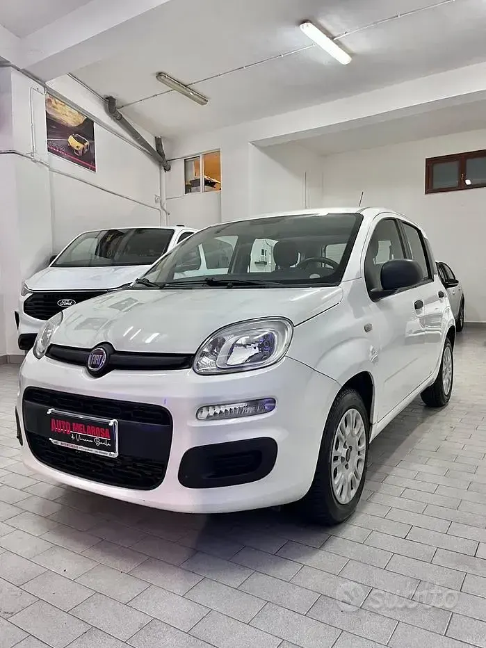 Usata Fiat Panda Easy 69 CV (50 kW) 2019 Bianco Utilitaria