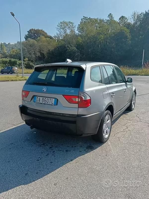 Usata BMW X3 150 CV (110 kW) 2006 Grigio SUV