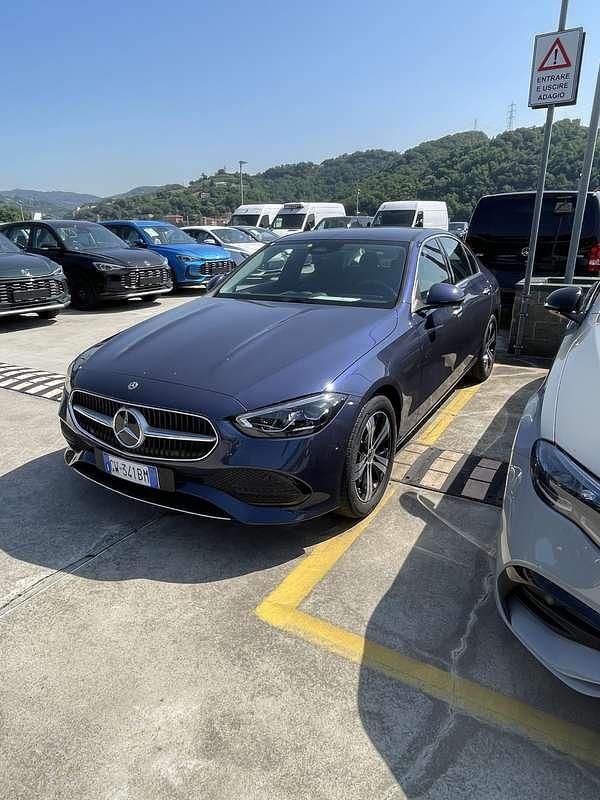 Usata Mercedes C220 Premium Plus 200 CV (147 kW) 2024 Blu/azzurro Berlina