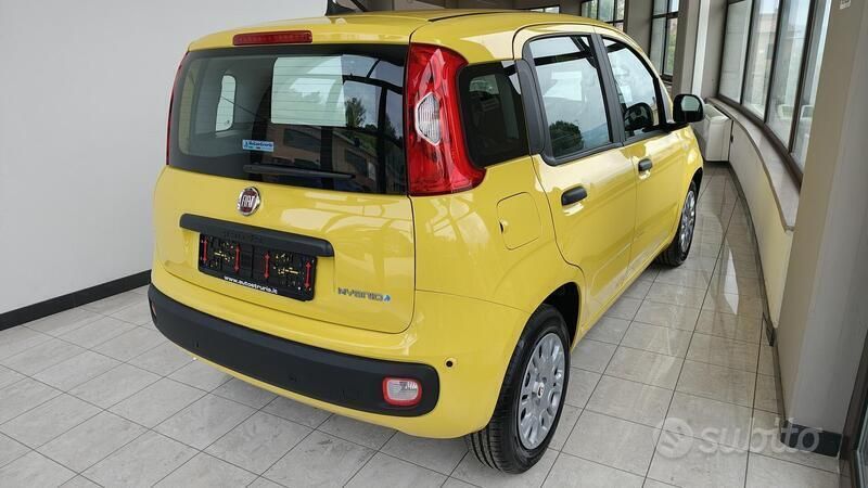 Nieuw Fiat Panda 70 PK (51 kW) 2025 Geel Hatchback