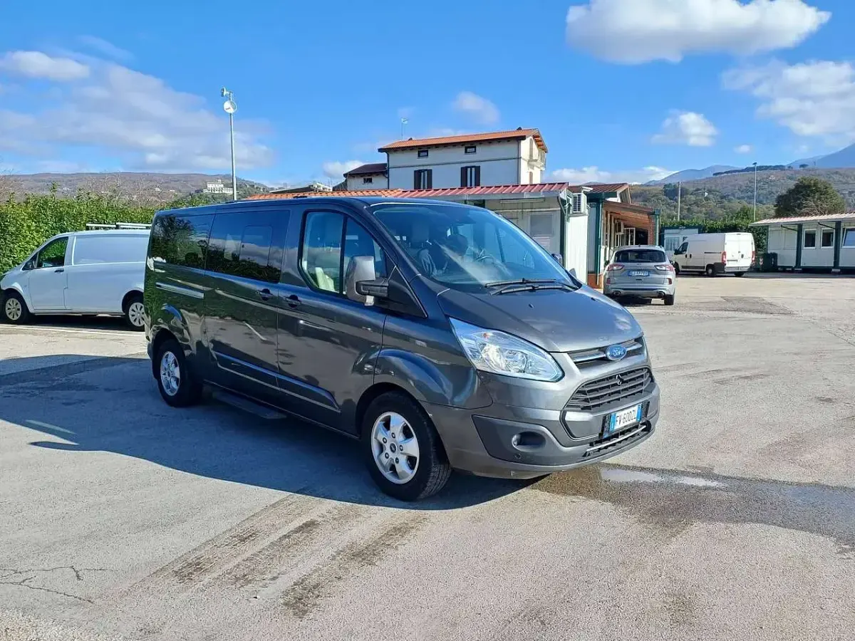 Usata Ford Tourneo 2007 Grigio Monovolume