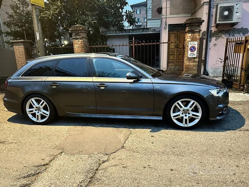 Usata Audi A6 218 CV (160 kW) 2015 Grigio Station wagon