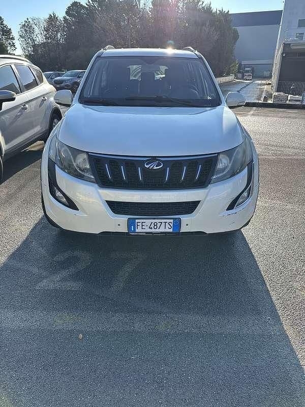 Usata Mahindra XUV500 140 CV (102 kW) 2016 SUV
