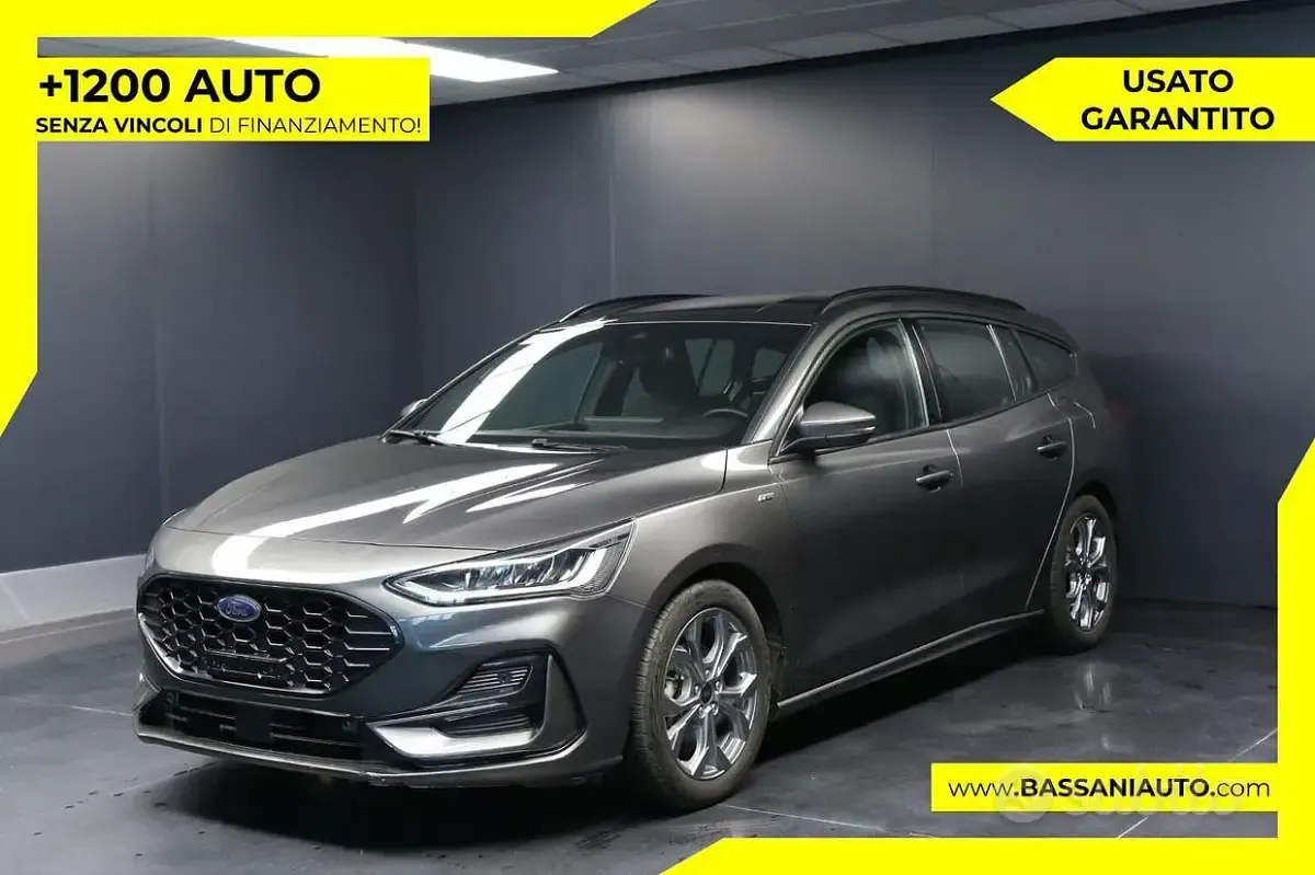 Usata Ford Focus ST 116 CV (85 kW) 2023 Grigio Station wagon