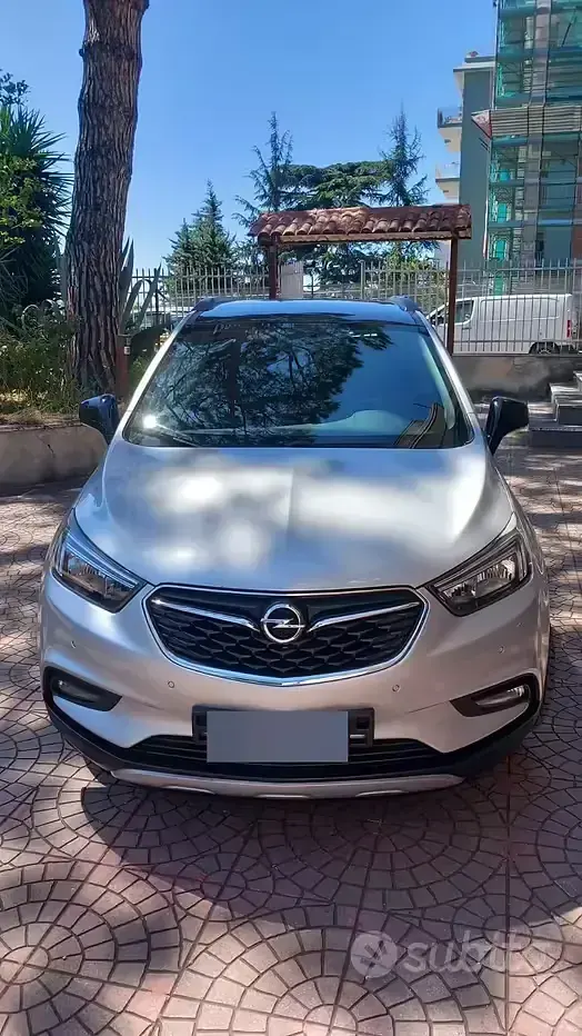 Usata Opel Mokka 136 CV (100 kW) 2017 Grigio SUV