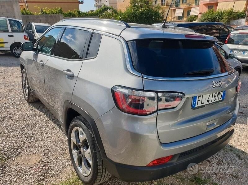 Usata Jeep Compass 120 CV (88 kW) 2017 Grigio SUV
