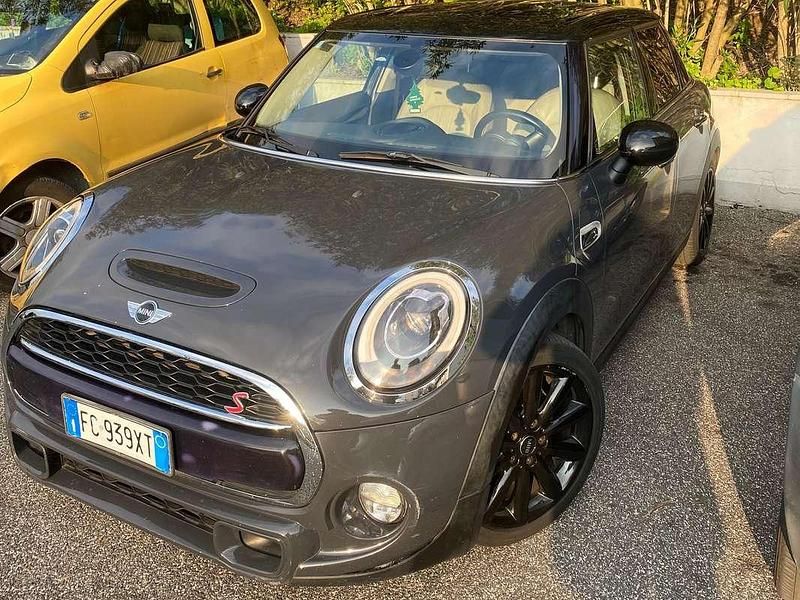 Usata Mini Cooper S 192 CV (141 kW) 2016 Grigio Utilitaria