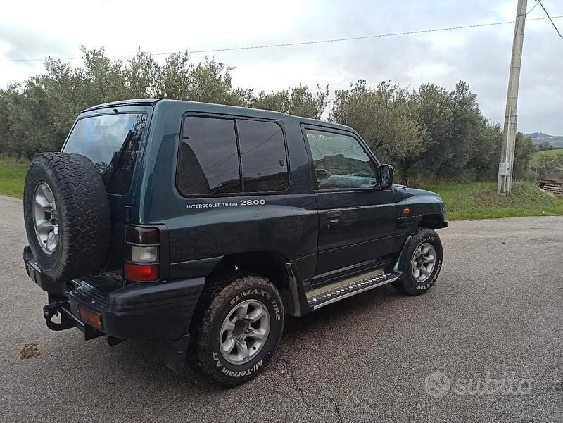 Usata Mitsubishi Pajero 1999 Verde SUV