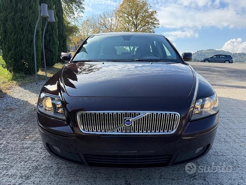 Usata Volvo V50 220 CV (161 kW) 2004 Viola Station wagon