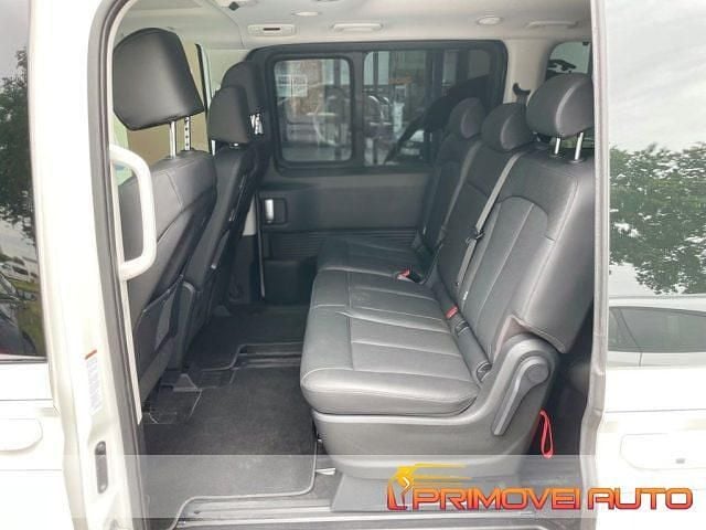 Usata Hyundai Staria 2023 Bianco Monovolume