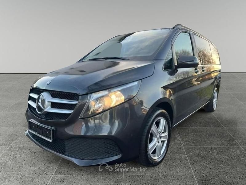 Usata Mercedes V220 Executive 163 CV (119 kW) 2020 Nero Monovolume