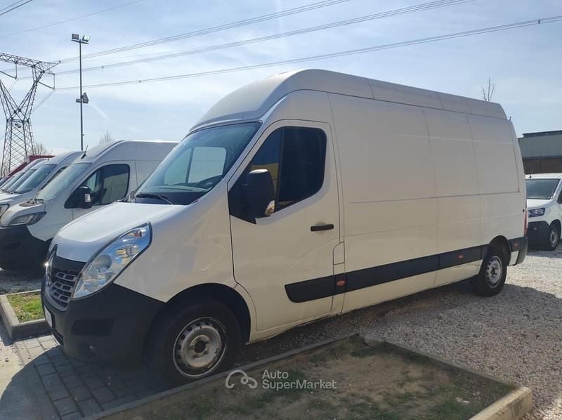 Usata Renault Master 145 CV (106 kW) 2019 Bianco Berlina