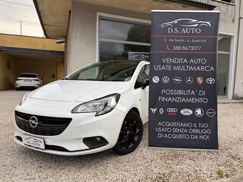 Usata Opel Corsa 75 CV (55 kW) 2017 Bianco Utilitaria