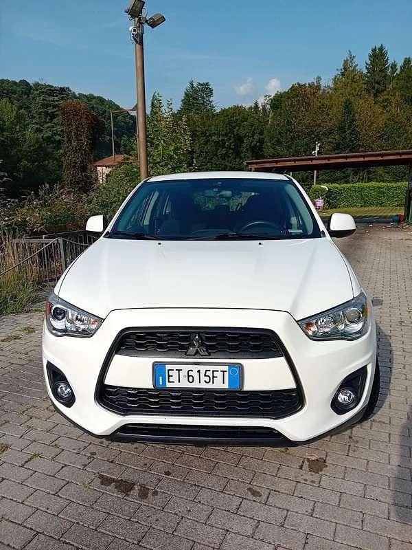 Usata Mitsubishi ASX Inform 117 CV (86 kW) 2013 Bianco SUV