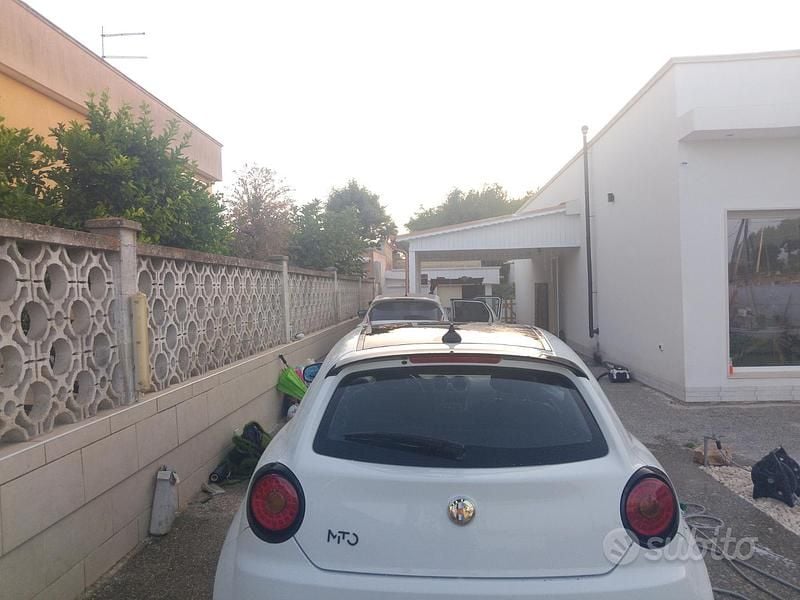 Usata Alfa Romeo MiTo 90 CV (66 kW) 2009 Bianco Utilitaria