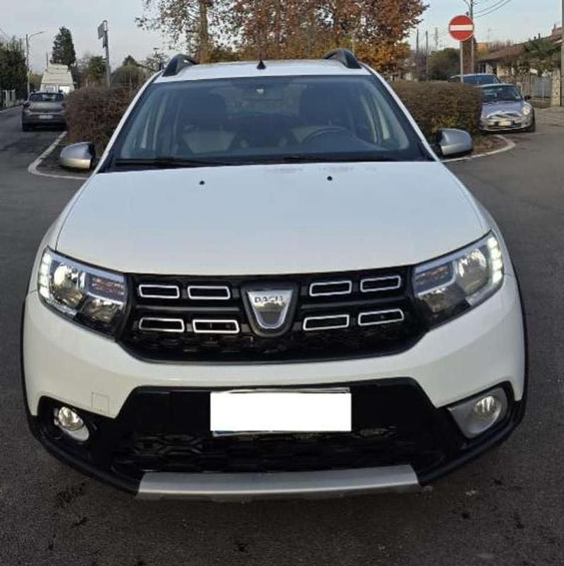 Bianco Usata 2021 Dacia Sandero Comfort Tre volumi | 8500 € (Super prezzo) - Immagine 1/4
