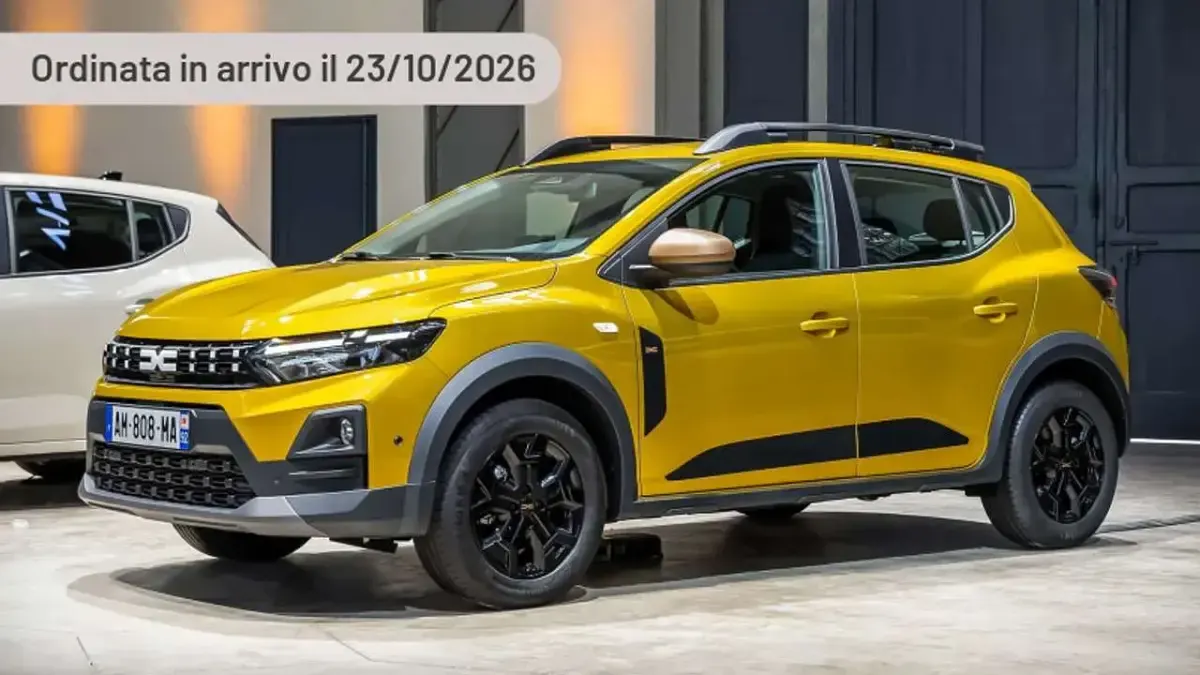 Nuova Dacia Sandero Essentiel 122 CV (89 kW) 2026 Argento Berlina