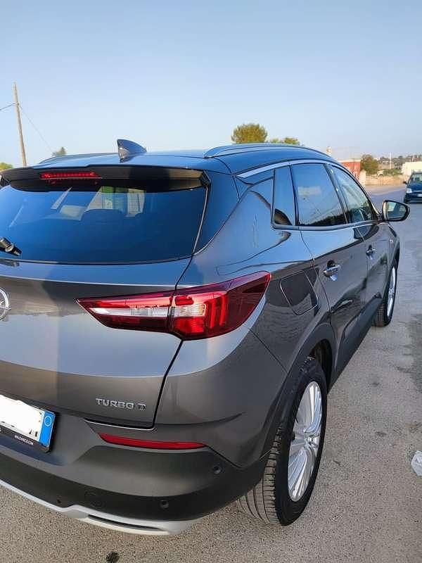 Usata Opel Grandland X 131 CV (96 kW) 2019 Grigio SUV