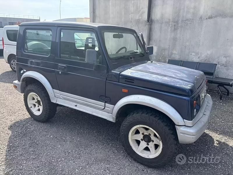 Usata Suzuki Samurai 64 CV (47 kW) 2001 Blu SUV