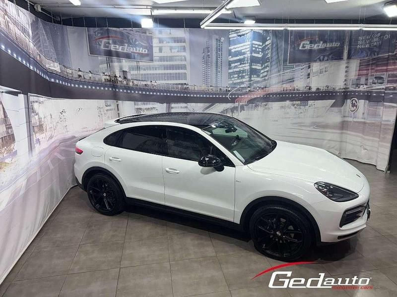 Usata Porsche Cayenne 340 CV (250 kW) 2021 Bianco SUV