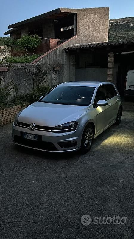 Usata VW Golf VII 110 CV (80 kW) 2016 Grigio Berlina
