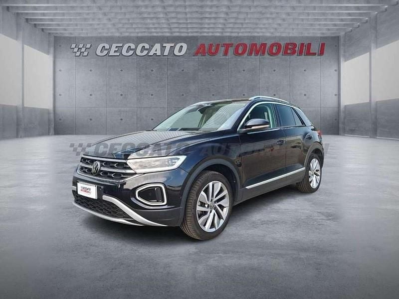Usata VW T-Roc Style 150 CV (110 kW) 2023 Nero SUV