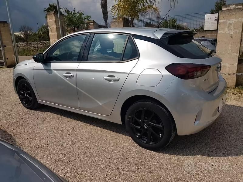 Usata Opel Corsa 75 CV (55 kW) 2022 Grigio Utilitaria