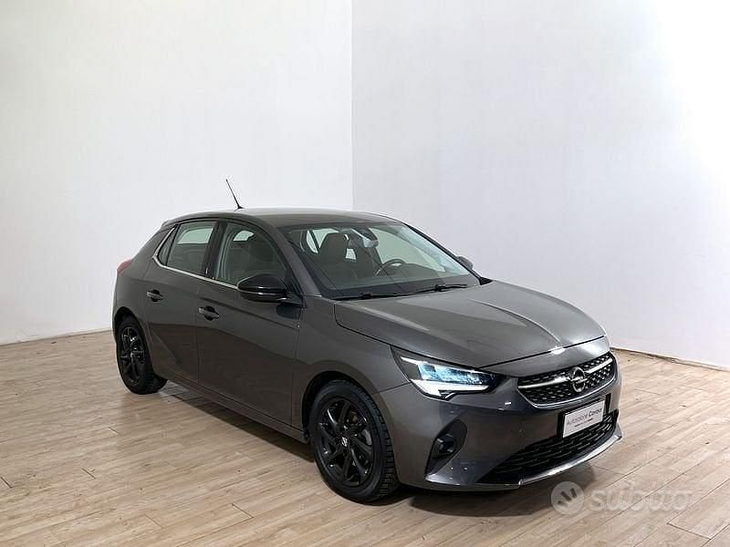 Usata Opel Corsa GS Line 101 CV (74 kW) 2020 Grigio Utilitaria